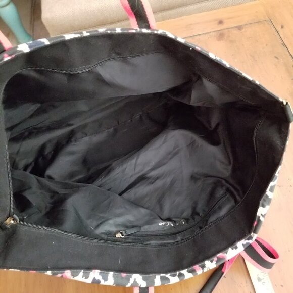 Victoria's Secret Zip Top Tote VS Pink Leopard Print Canvas Weekender Tote Bag - Picture 6 of 12